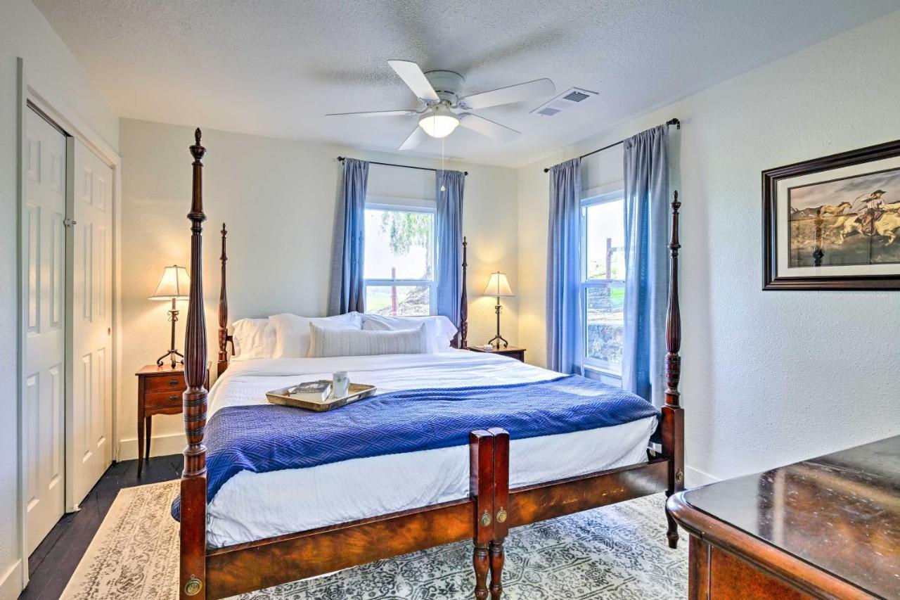 Peaceful Ranch Home With Sierra Nevada Views Woodlake Esterno foto